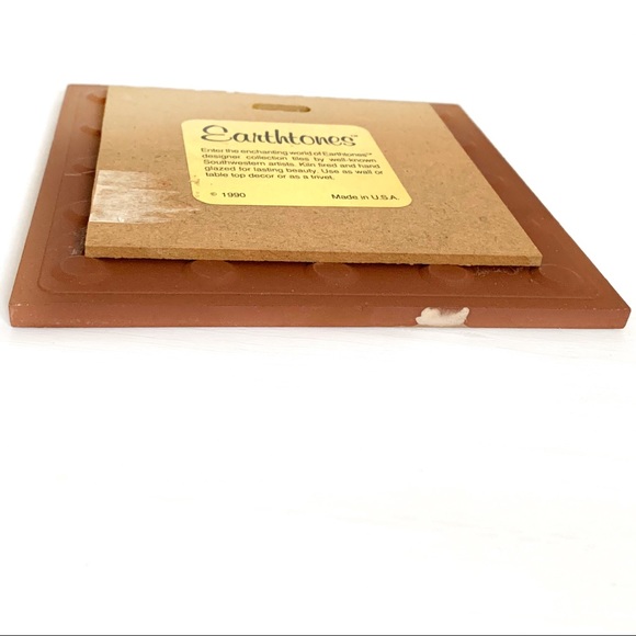 Vintage Earthtones Glazed Tile Trivet/Wall Decor - Picture 8 of 9